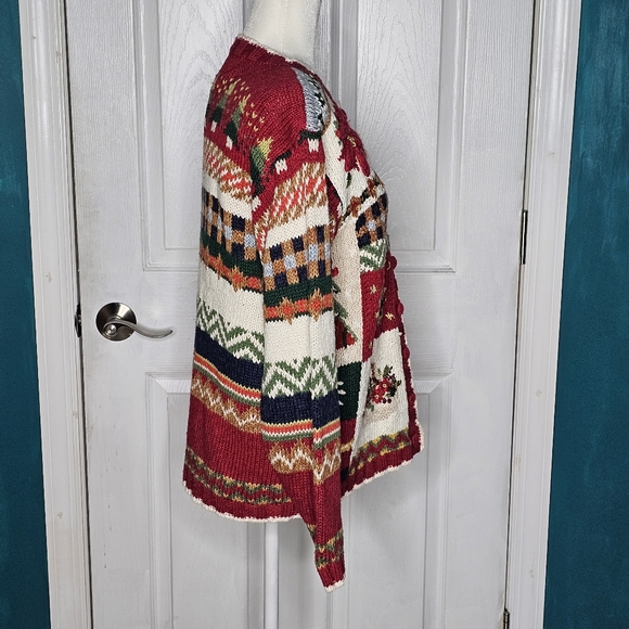 Vintage Festive Holiday Women's Sweater - Picture 7 of 16
